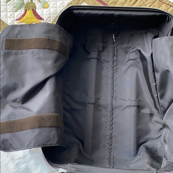 Louis Vuitton rolling luggage - Picture 3 of 3